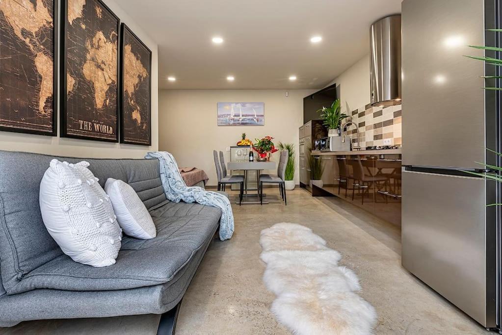 2 Min From The Sea Pool, Comfort And Free Wifi 미아미플라자 외부 사진