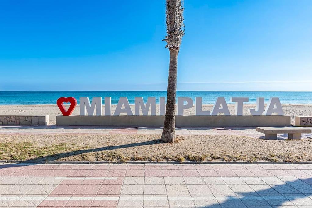 2 Min From The Sea Pool, Comfort And Free Wifi 미아미플라자 외부 사진